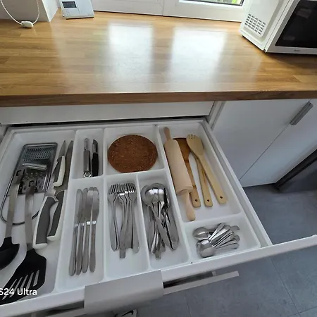 Bed & Breakfast Przestronne W Domu Prywatnym Ze Wspolna Lazienka Prywatnosc I Komfort *