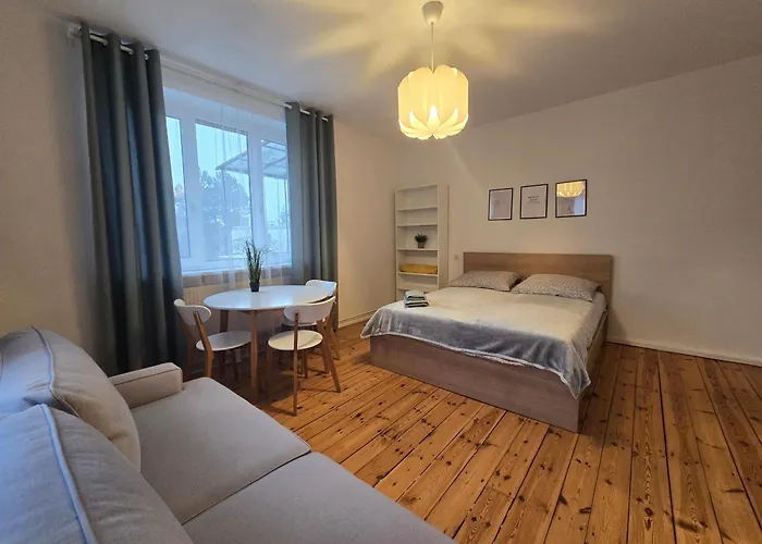 Bed & Breakfast Przestronne W Domu Prywatnym Ze Wspolna Lazienka Prywatnosc I Komfort *