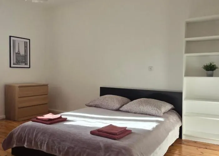 Bed & Breakfast Przestronne W Domu Prywatnym Ze Wspolna Lazienka Prywatnosc I Komfort Wroclaw